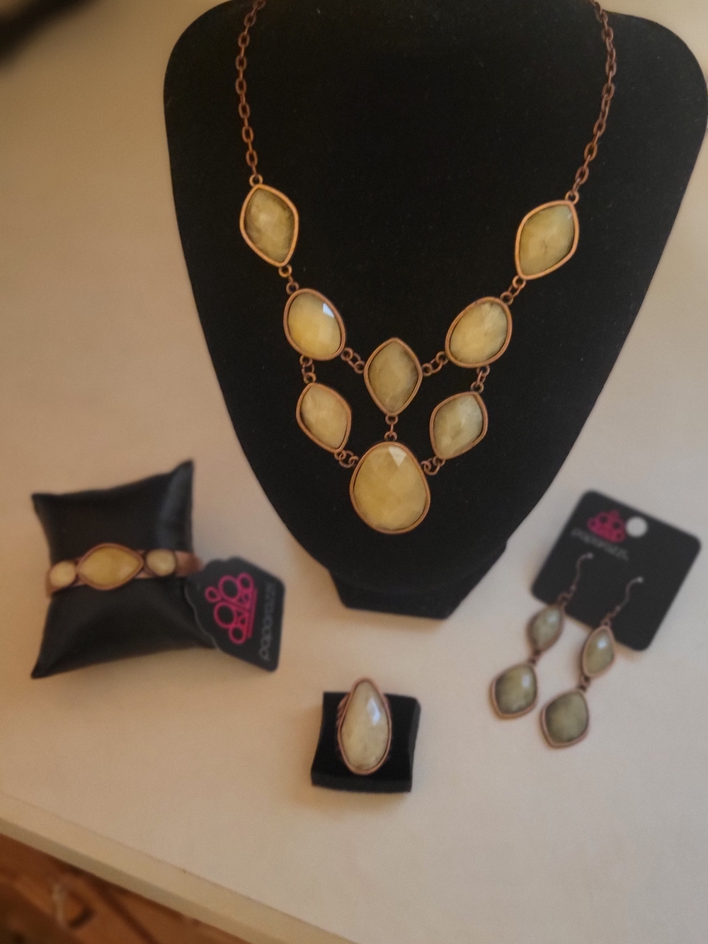 paparazzi Olive-Tone Faceted Stone Copper-Accent 4 Piece Necklace Set NEW